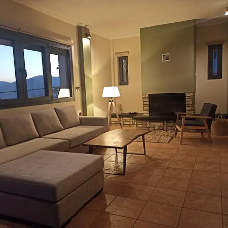 Holiday home Elatos Boutique Mountainhouse Karpenisi